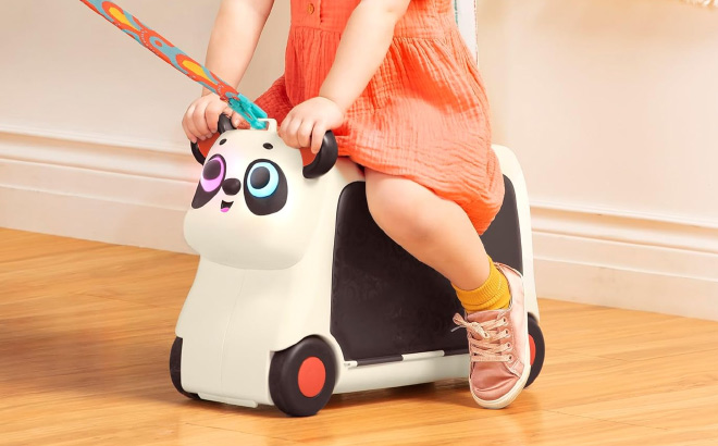 B Toys Ride On Panda Suitcase B Toys Ride On Panda Suitcase