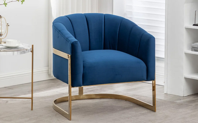 Etta Avenue Tellico Upholstered Barrel Chair