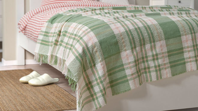 Ikea Biskopsmossa Throw