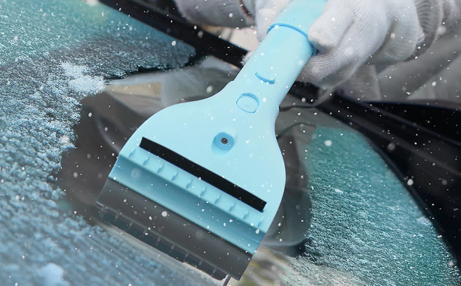 Limitless 12 Volt Heated Ice Scraper