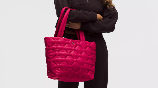 Lululemon Quilty Pleasures Tote Bag Medium 12L