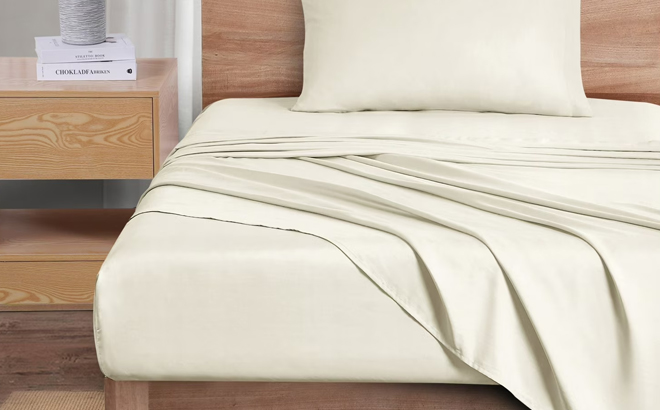 Mainstays Basic Value Microfiber Bed Sheet Set in Ivory