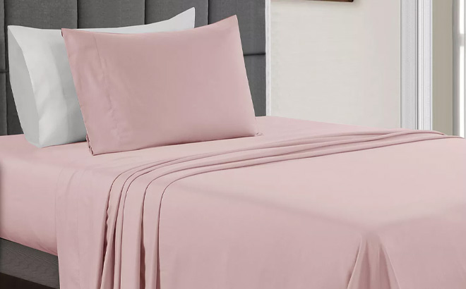 Microfiber Easy Care Solid 3 Piece Sheet Set in Blush Color Microfiber Easy Care Solid 3 Piece Sheet Set in Blush Color