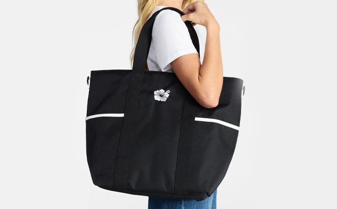 No Boundaries Womens Beach Insulated Tote Bag