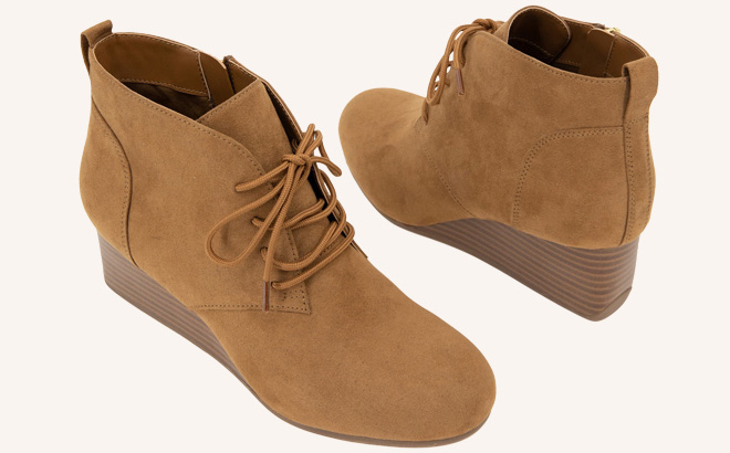 Reaction Kenneth Cole Womens Deka Wedge Bootie Reaction Kenneth Cole Womens Deka Wedge Bootie