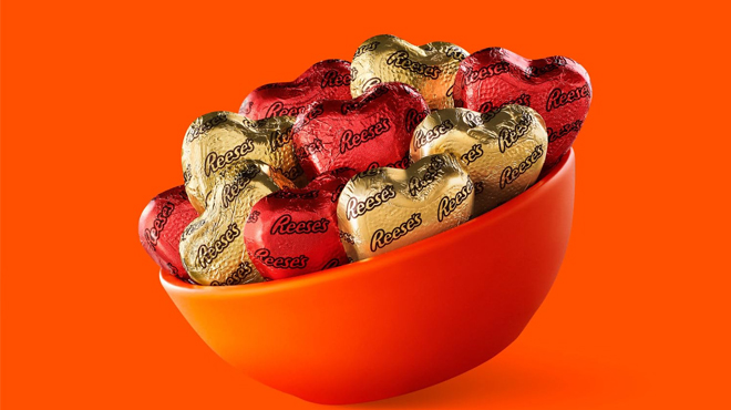 Reeses Hearts Gift Box