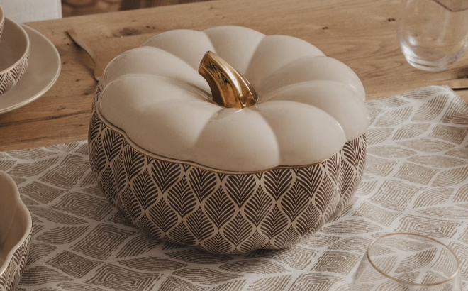 Thyme Table Stoneware Soup Tureen