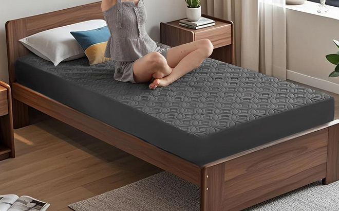 Waterproof Mattress Protector on the Bed