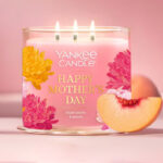 Yankee Candle 3 Wick Candle in Sweet Moments Scent