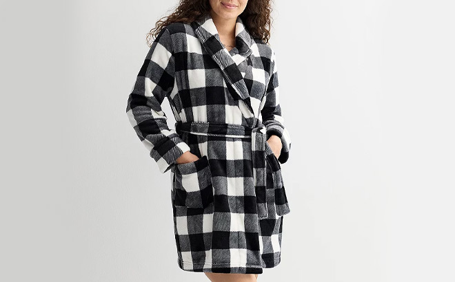 onoma Goods For Life Womens Short Plush Wrap Robe onoma Goods For Life Womens Short Plush Wrap Robe