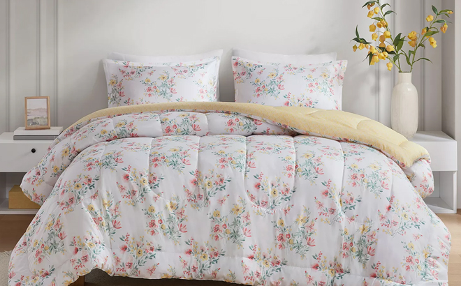 3 Piece Comforter Set