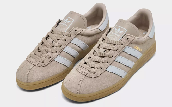 Adidas Munchen Womens Shoes in Wonder Taupe