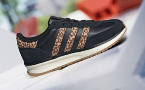 Adidas Womens Run 70s 2 0 Shoes 1