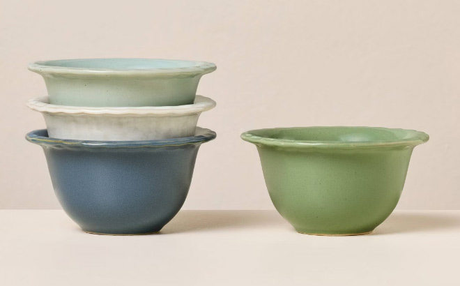 Hearth Hand with Magnolia Pinched Edge Mini Bowls