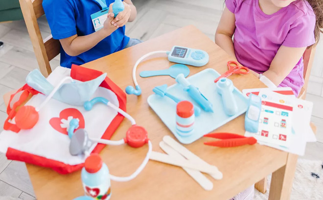 Melissa & Doug Get Well Doctors Kit 25 Piece Set