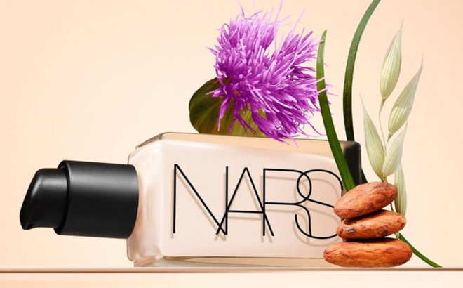 NARS Cosmetics Light Reflecting Advanced Skincare Foundation