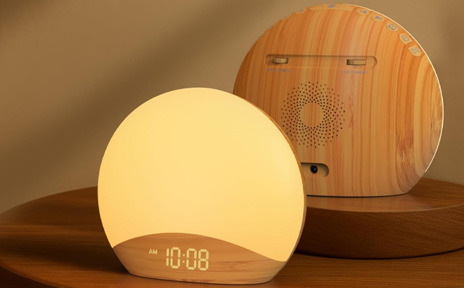 Reacher Sunrise Alarm Clock and Sound Machine