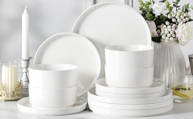 12 Piece Porculan Dinnerware Set