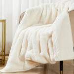 Better Homes Gardens Oversized Throw Blanket in Vanilla Dream
