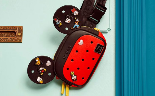 Crocs Mickey Mouse Belt Bag Crocs Mickey Mouse Belt Bag