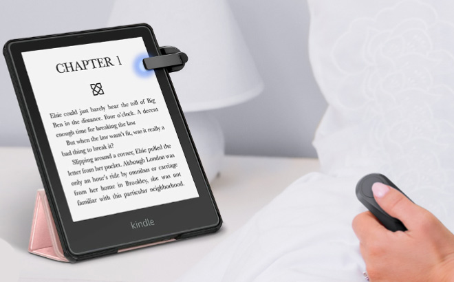 DATAFY Remote Control Page Turner in Use Copy