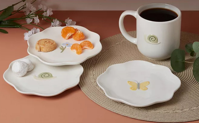 Haven Spring Scalloped Appetizer Plates