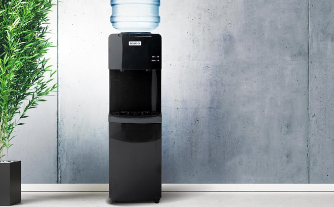 Igloo Top Loading Water Cooler with Removable Drip Tray