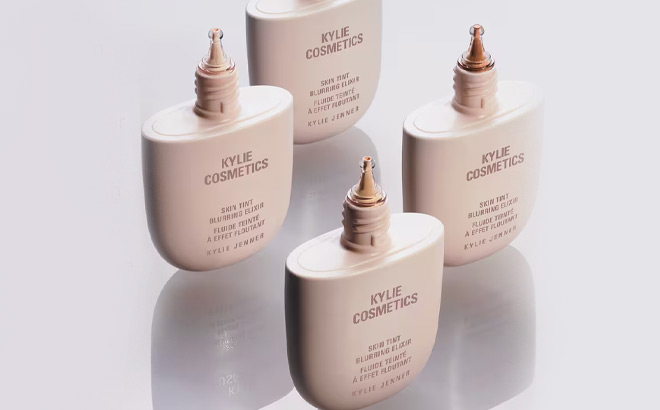 Kylie Cosmetics Skin Tint Blurring Elixir Foundation