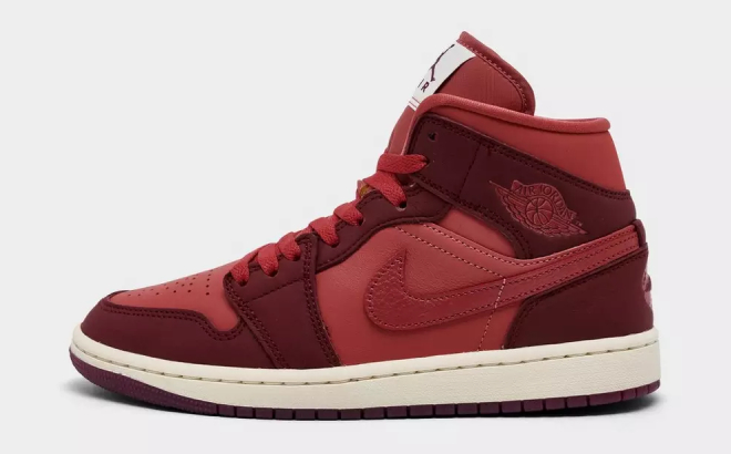 Nike Womens Air Jordan 1 Mid SE Womens Shoe Nike Womens Air Jordan 1 Mid SE Womens Shoe