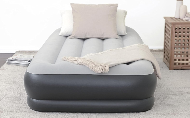 SLEEPLUX Durable Inflatable Air Mattress with Built in Pump SLEEPLUX Durable Inflatable Air Mattress with Built in Pump