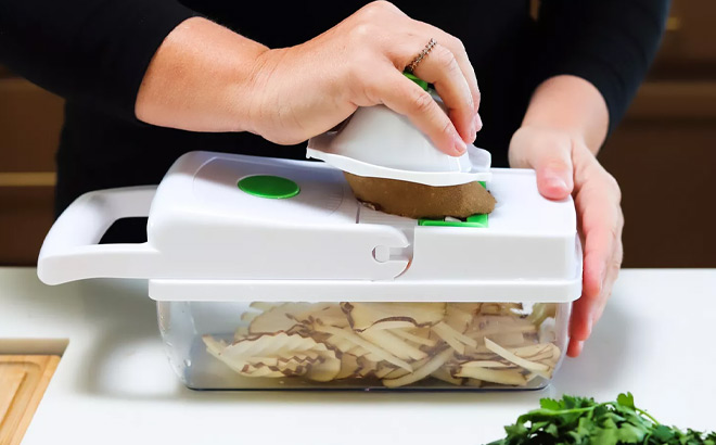 Sedona 16 Piece Handheld Vegetable Chopper Set