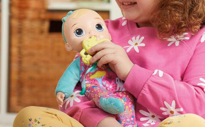 Baby Alive Soft ‘n Cute Doll with Blonde Hair Baby Alive Soft ‘n Cute Doll with Blonde Hair
