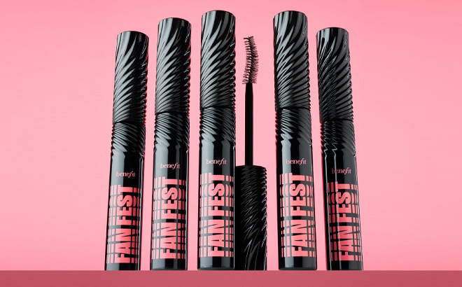 Benefit Cosmetics Fan Fest Fanning Volumizing Mascara