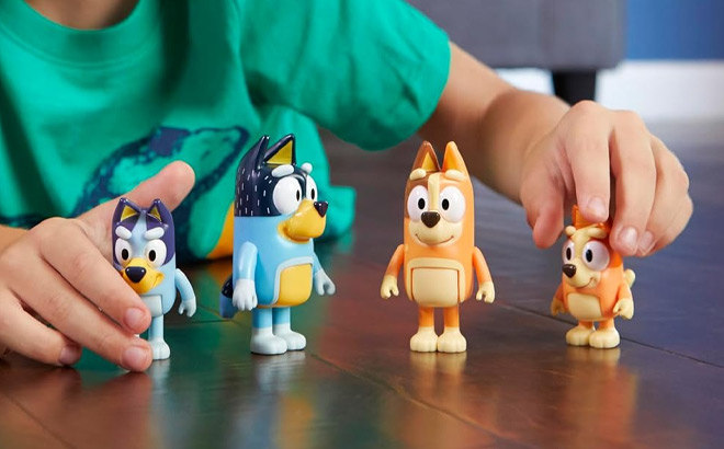 Bluey Family Figure 4 Pack