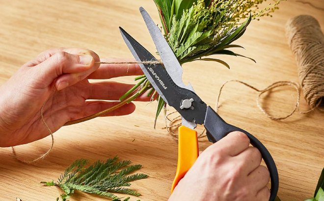 Fiskars 7 in 1 Garden Scissors