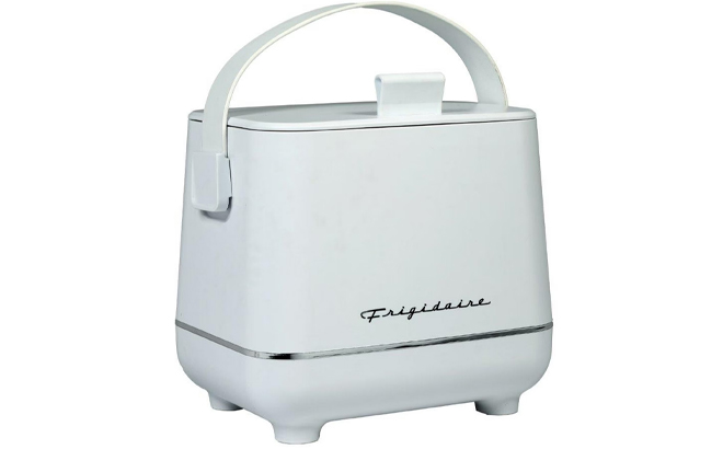 Frigidaire Portable 6 Can Insulated Mini Fridge Frigidaire Portable 6 Can Insulated Mini Fridge
