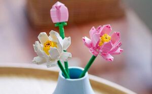 LEGO Lotus Flower Set
