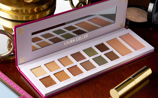 Laura Geller Lauras Essentials Eclectic and Elegant 12 Multi Finish Eyeshadows Palette