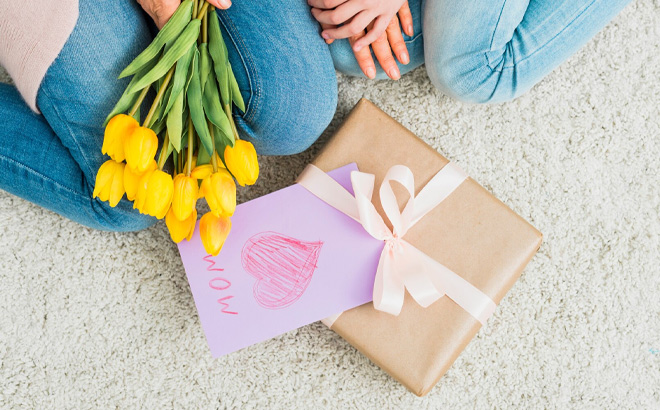 Mothers Day Gift with Flowers