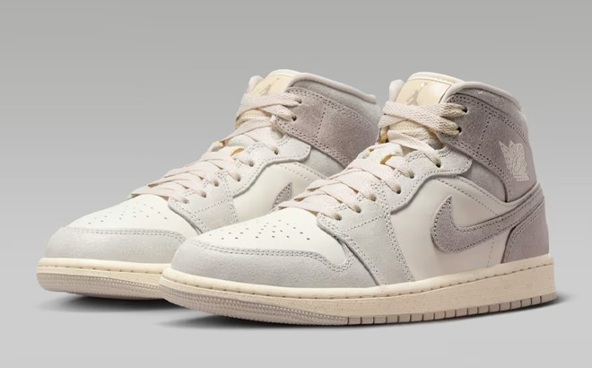 Nike Air Jordan 1 Mid SE Womens Shoes