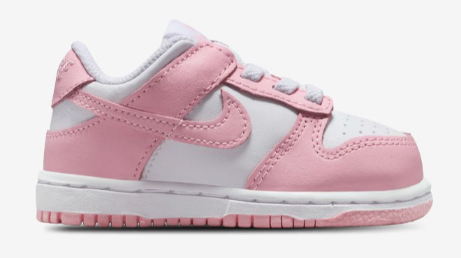 Nike Dunk Girls Toddler Shoes in Soft Pink Color Nike Dunk Girls Toddler Shoes in Soft Pink Color