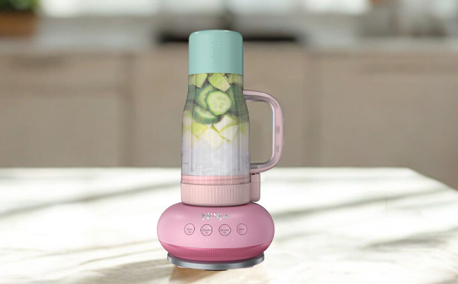 Ninja BlendBOSS Personal Blender in Pink Ninja BlendBOSS Personal Blender in Pink