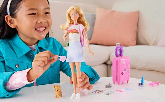 Barbie Doll Accessories 10 Piece Travel Set