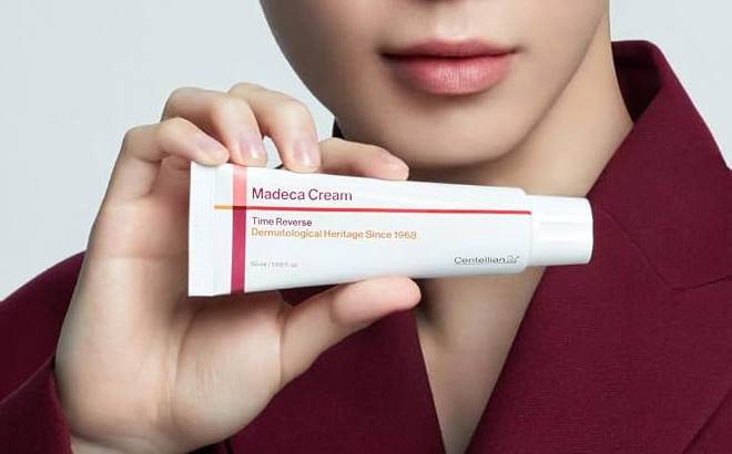CENTELLIAN 24 Madeca Cream Time Reverse Anti Aging Moisturizer CENTELLIAN 24 Madeca Cream Time Reverse Anti Aging Moisturizer