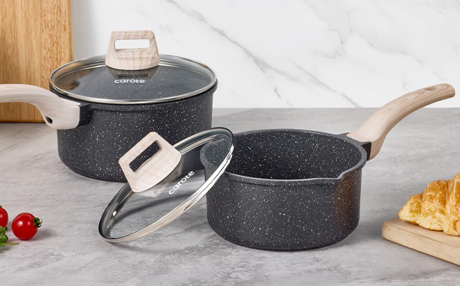 Carote 6 Piece Nonstick Saucepan Set on the Table