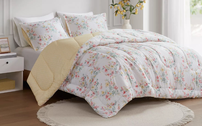Charlotte Reversible Comforter Set Charlotte Reversible Comforter Set