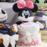 Disney The Big One Minnie Mouse Buddy Throw on the Floor
