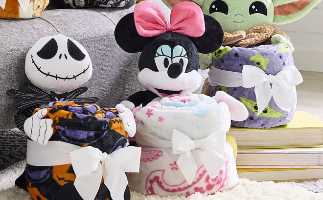 Disney The Big One Minnie Mouse Buddy Throw on the Floor Disney The Big One Minnie Mouse Buddy Throw on the Floor