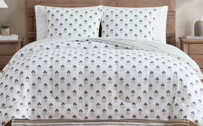 Fingal Reversible 8 Piece Comforter Set Fingal Reversible 8 Piece Comforter Set