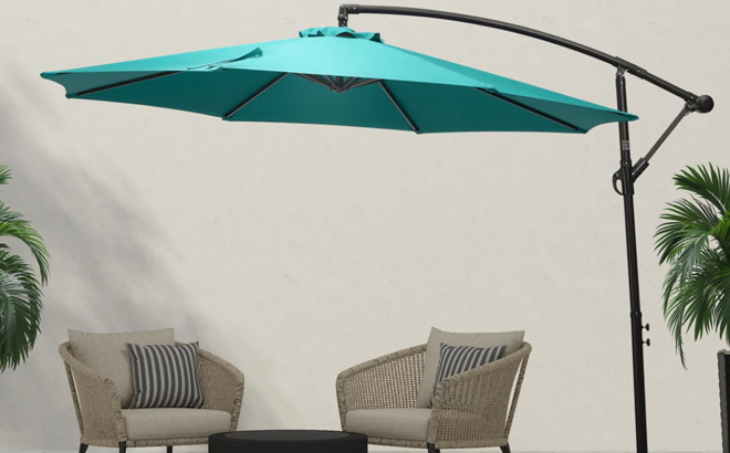 Hartt Cantilever Umbrella Hartt Cantilever Umbrella